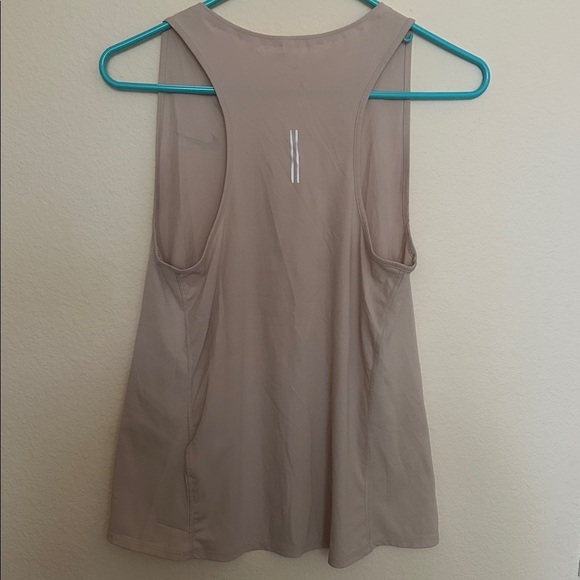 Nike Workout Tank - Picture 2 of 2